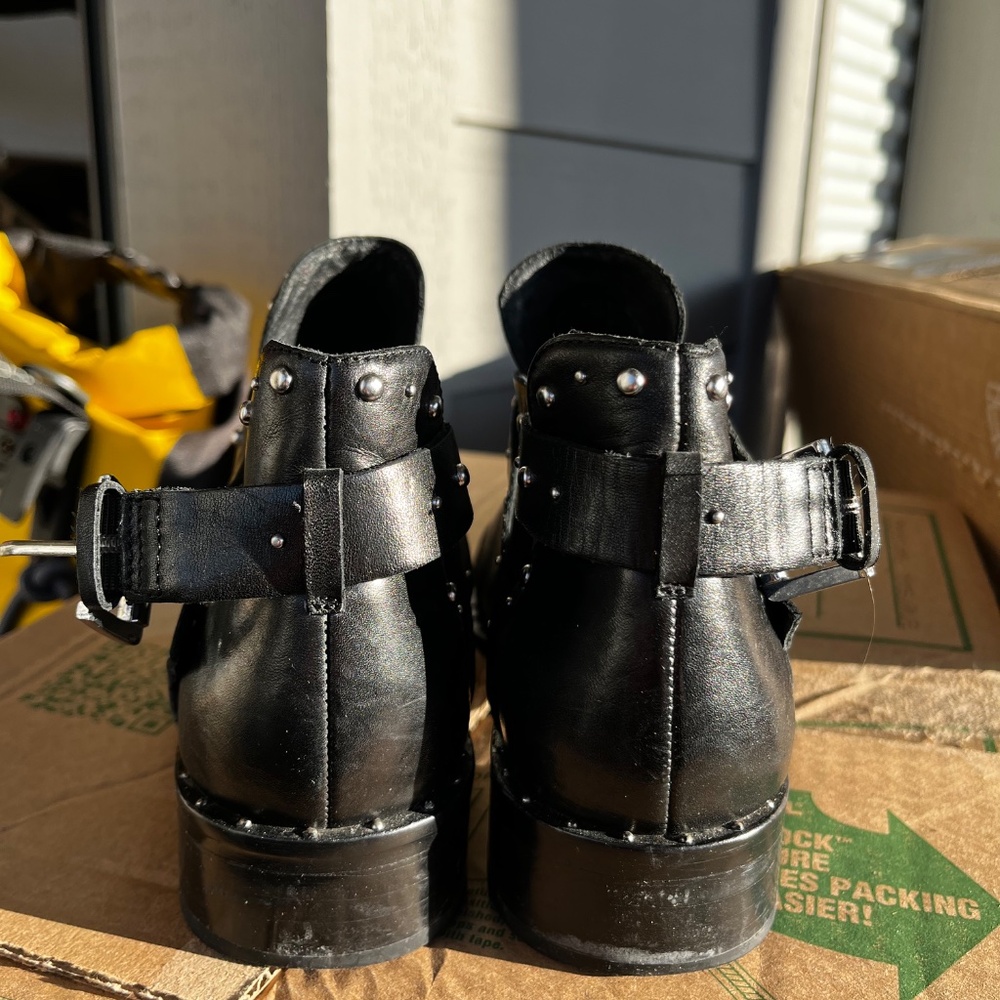 Halogen Hailey Booties - Picture 2 of 7